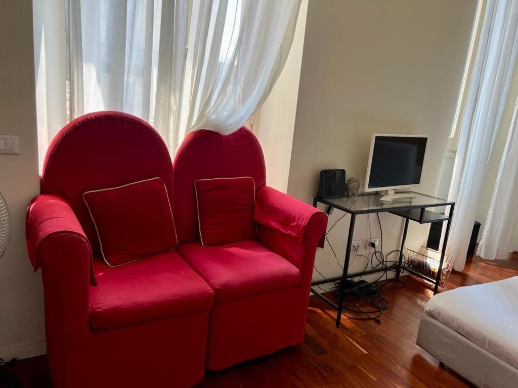 Ticinese 38 - Incantevole Appartamento Nel Centro Milano Eksteriør billede